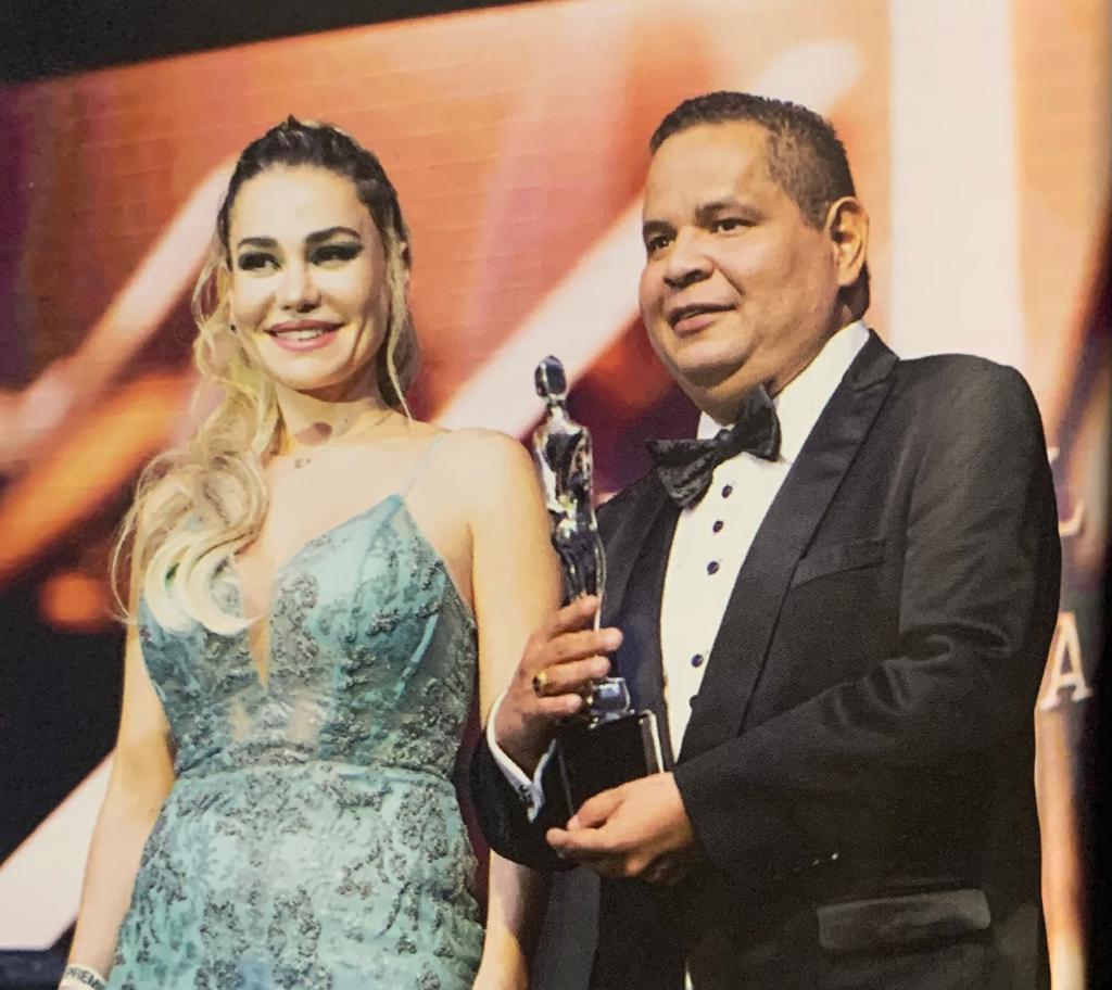 Dr. Víctor Hugo Barrios Parrilla 3