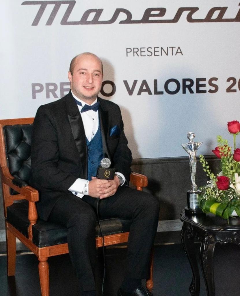 Lic. Esteban Costa Frías1