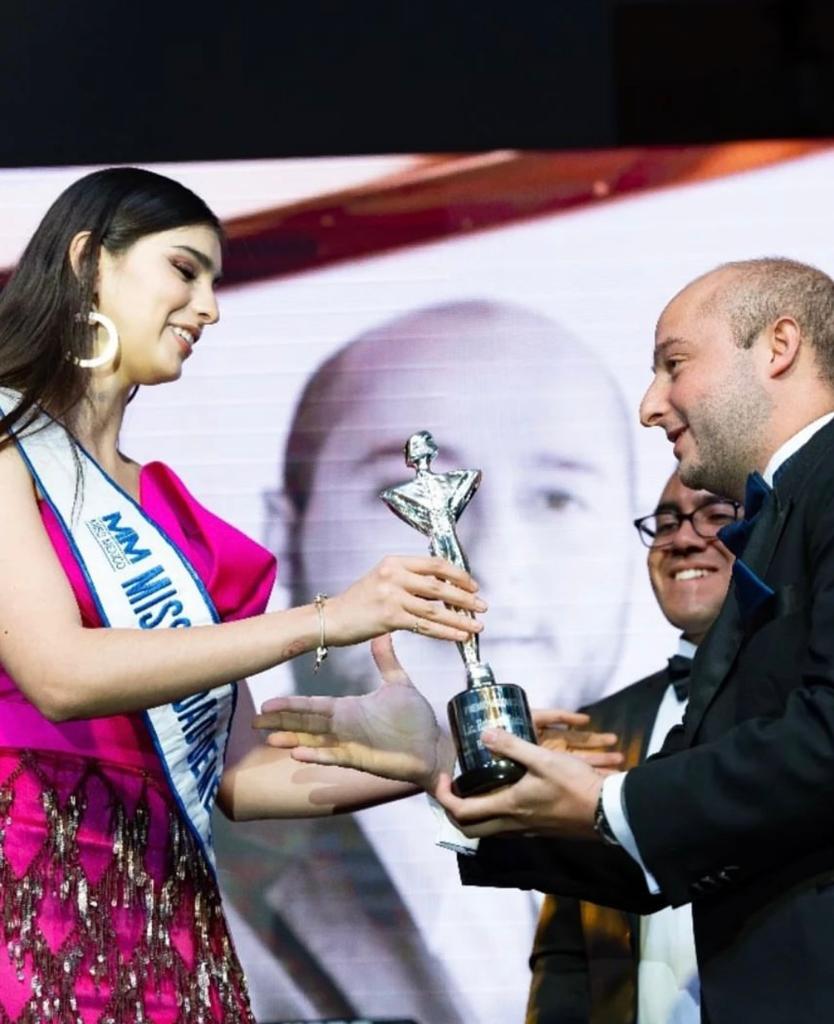 Lic. Esteban Costa Frías4